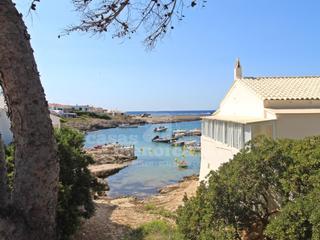 Appartement à Biniancolla-Punta Prima. Apartamento con terraza privada a unos pasos de la cala de binia