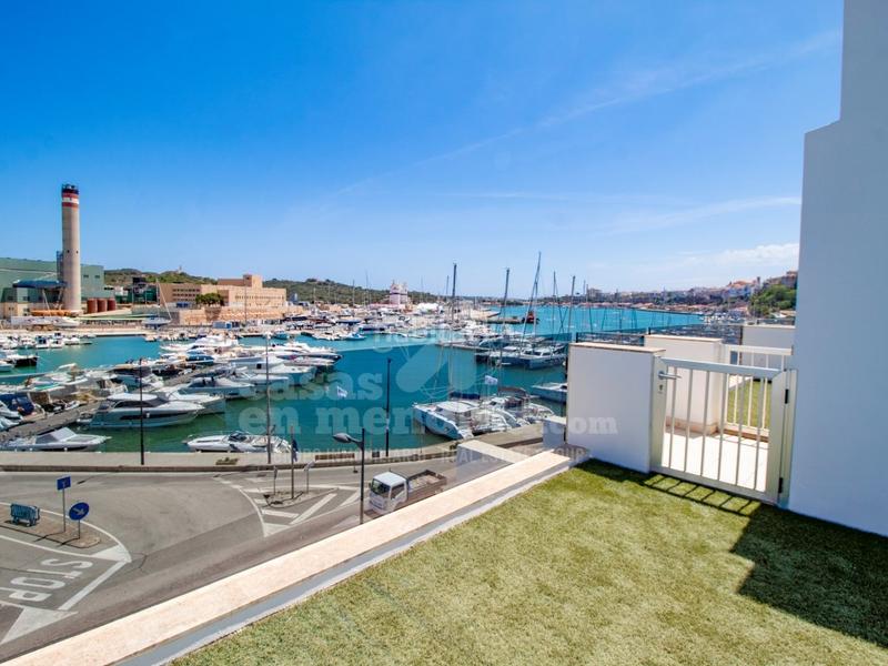 Foto b785688a-2aa5-4af5-b5b8-e641aca7a684. Pis amb aparcament piscina a Dalt Sant Joan-Plaça Eivissa Maó
