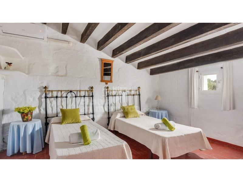 Foto 991c9dcd-7d9a-4cf7-9e00-3f3ea7e3341d. Masia amb piscina a Trebalúger Es Castell