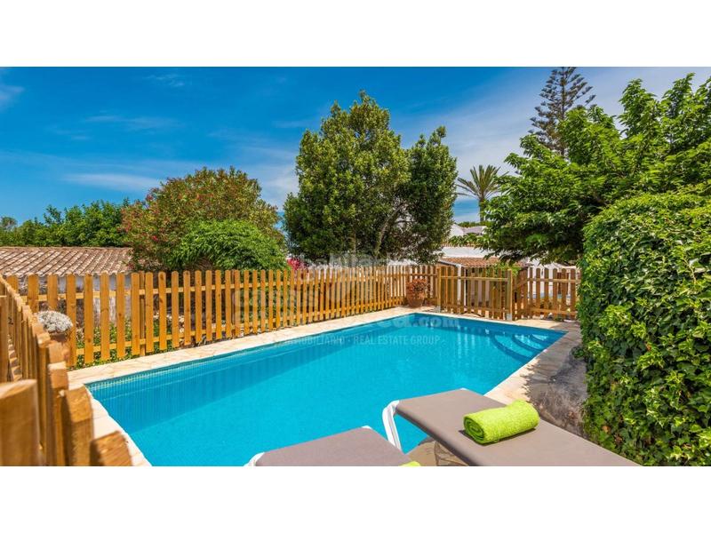 Foto a314d34b-d510-48e0-9ec2-74f635921d1b. Masia amb piscina a Trebalúger Es Castell