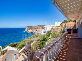 Casa en Cala en Porter. Villa con licencia y vistas directas al mar en calan porter
