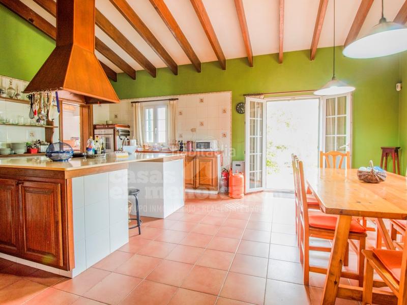 Foto 12624339-c0d7-4e1a-82b6-1f9c8650f396. Masía finca con piscina y licencia en llucmesanes en Maó