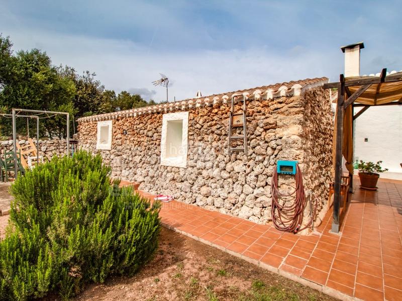Foto 15c35b37-cbc0-48b7-acdf-69b379edb1d3. Masía finca con piscina y licencia en llucmesanes en Maó