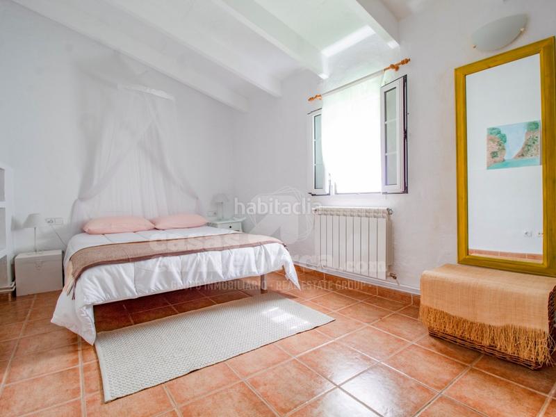 Foto abea7a76-9c2d-456f-bae3-d3d4d55c5a81. Masía finca con piscina y licencia en llucmesanes en Maó