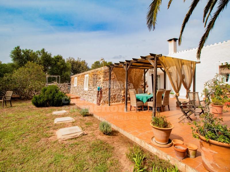 Foto ad18e5f3-5e23-4631-bce4-2986631c326d. Masía finca con piscina y licencia en llucmesanes en Maó