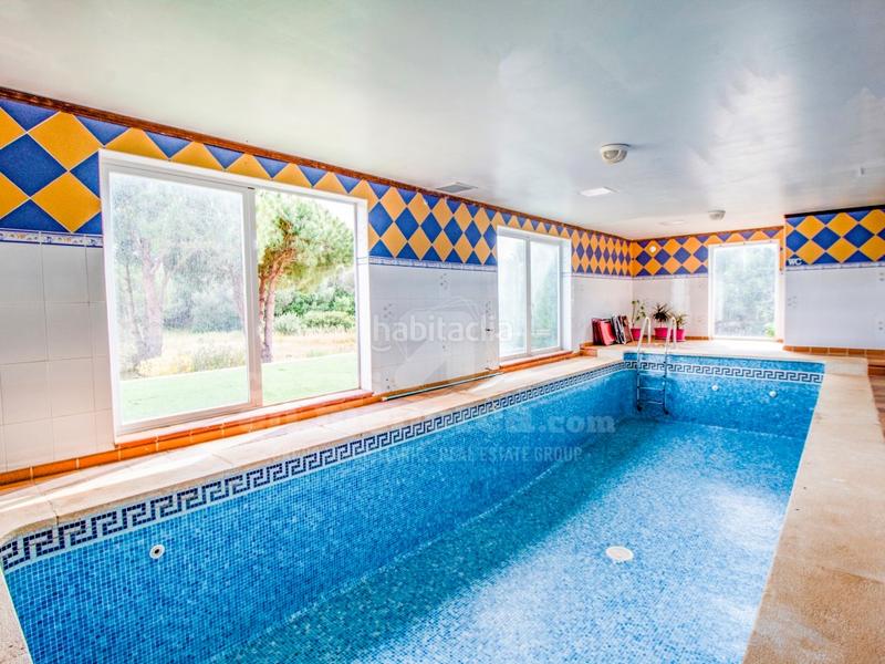 Foto ce73f309-35fd-49ad-8975-7e8071ca2bc2. Masía finca con piscina y licencia en llucmesanes en Maó