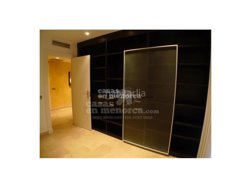 Foto ba88f8d5-ac3a-4796-a857-cdd50f655dca. Piso  dúplex con vistas al mar, ascensor, parking y trastero en mahón en Maó / Mahón