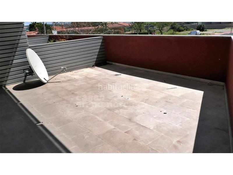 Foto f68d255d-ae40-4de4-937a-4bcca77550d2. Piso  dúplex con vistas al mar, ascensor, parking y trastero en mahón en Maó / Mahón