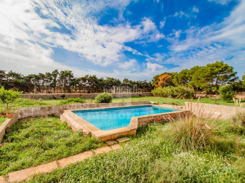 Foto b8d05e32-f698-4b68-9ee9-61d1bf08b33e. Casale con parcheggio piscina in Sant Climent-Es Canutells Maó