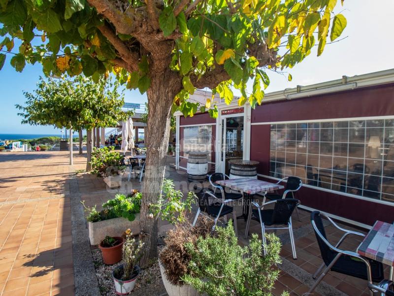 Foto 38a98a56-24bd-4acf-8c89-1a091442f185. Local comercial a Coves Noves Es Mercadal