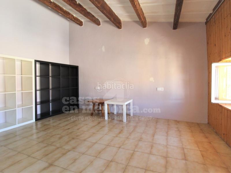 Foto b196f73b-cc2f-4685-897a-3b0019bd4340. Casa con riscaldamento in Avinguda Menorca-Sínia Costabella Maó