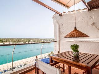 Etagenwohnung in Centre Històric. Majestuoso piso con terraza orientada hacia el puerto de mahón