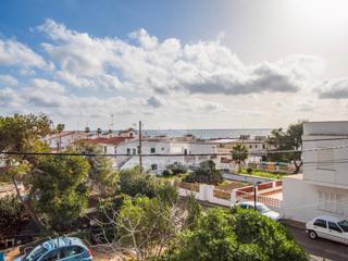 Maison à Biniancolla-Punta Prima. Chalet a solo unos metros de la playa de punta prima