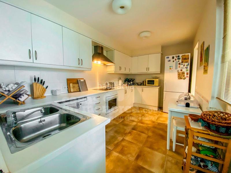 Foto 0fd51f55-1e0b-4f64-a424-9c91a9fb413b. Casa chalet con piscina en Coves Noves en Coves Noves Es Mercadal