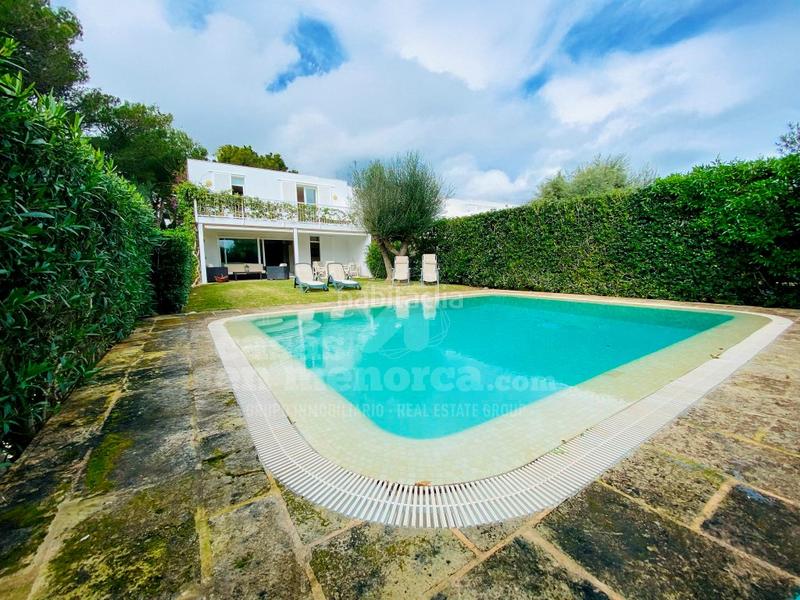 Foto ad84ca4d-a541-492e-bf30-9bc49401bfcf. Casa chalet con piscina en Coves Noves en Coves Noves Es Mercadal