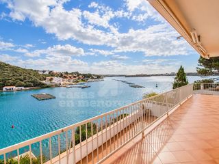 House in Cala Llonga-Sa Mesquida. Espectacular chalet con acceso directo al mar y unas vistas incr