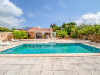 Masia a S´Algar-Alcalfar. Casa de campo en alcaufar