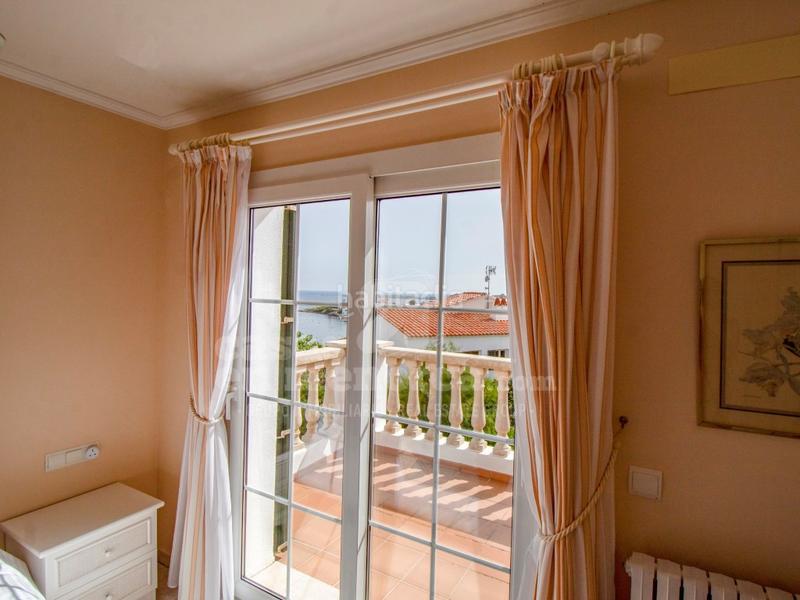 Foto 27c7b799-e2b0-477d-8489-2ddd212fb2fc. Casa chalet con vistas al mar en addaia en Port d´Addaia Es Mercadal
