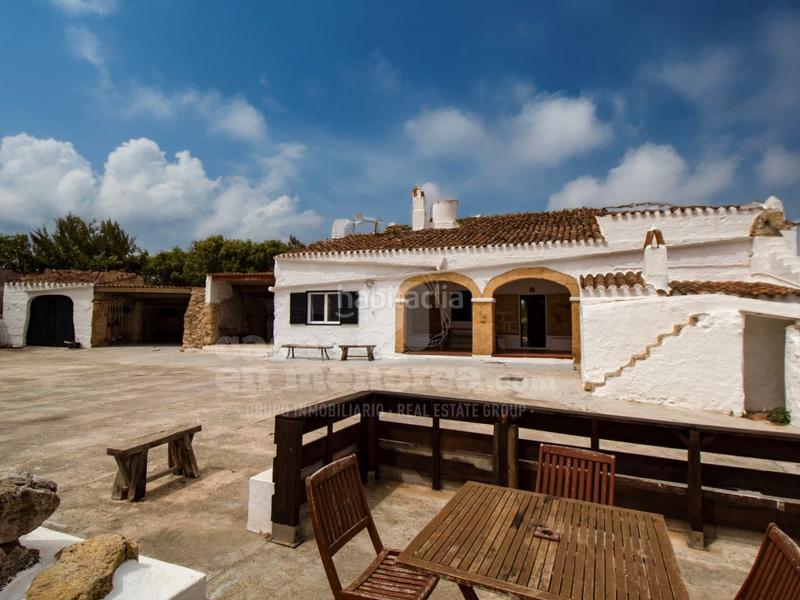 Foto 7ffcde27-449d-440c-8bbe-188149b84b6c. Casale con parcheggio in Alaior poble Alaior