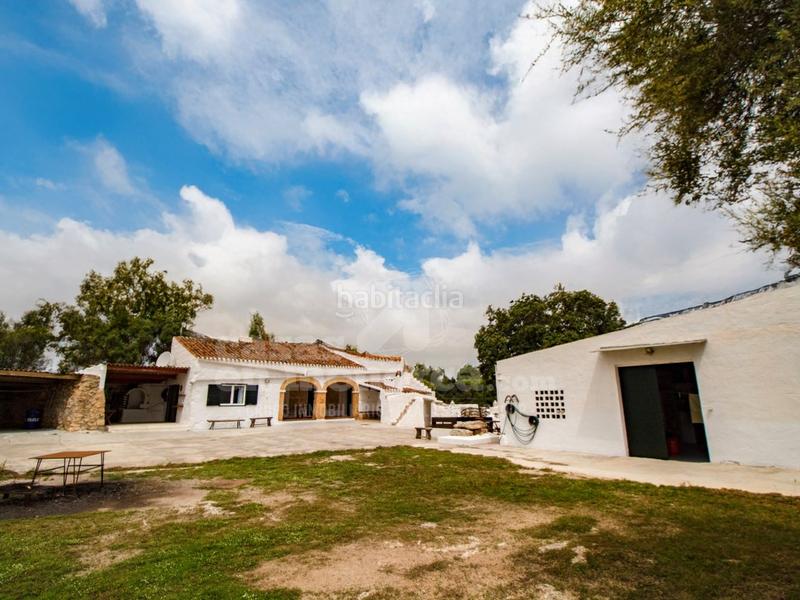 Foto 933be20b-eb7b-4301-88f4-b7bceae56434. Casale con parcheggio in Alaior poble Alaior