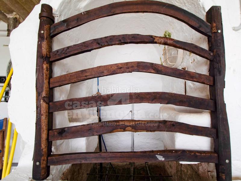 Foto b38ed85d-6bd1-4f55-b776-8aa7e98f9a4d. Casale con parcheggio in Alaior poble Alaior