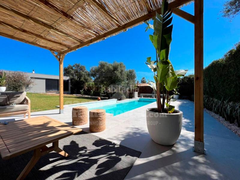 Foto 5d8d7b9a-8f4f-4aae-940f-ae3b340b696d. Casa con piscina in Cap d´en Font-Binissafúller Sant Lluís