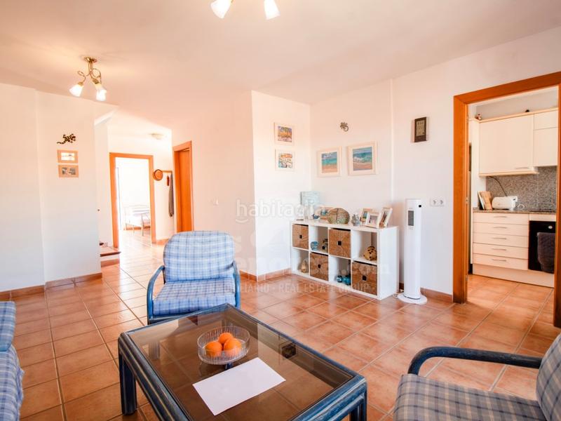 Foto dcd5fcf0-27ad-46f8-9860-caebc4bdb19f. Piso  dúplex con piscina y vistas en Es Castell Es Castell