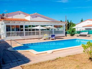 Mas  N/a. Casa de campo con piscina en la argentina