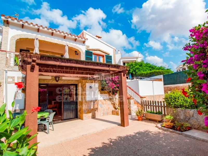 Foto 86c19f9a-fdd1-492d-9f02-a9b90e1e3c6a. Casa amb piscina a Punta Grossa Es Mercadal