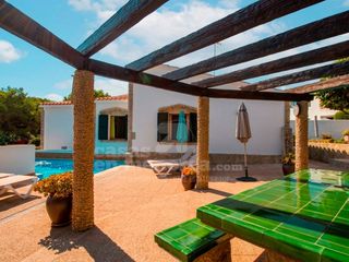 Haus in Punta Grossa. Chalet a unos pasos de la playa de arenal den castell