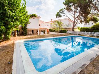 Maison à Tanques del Carme-Fort de l´Eau. Magnífica casa con jardín en mahón