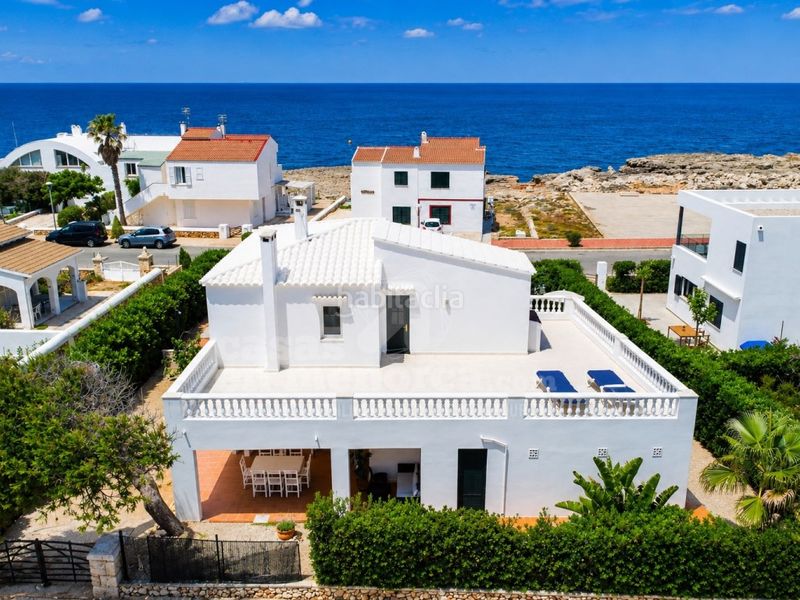 Foto 83113f00-7a25-4244-89c0-45d8f3801ebf. Casa amb piscina a Cala Blanca Ciutadella de Menorca