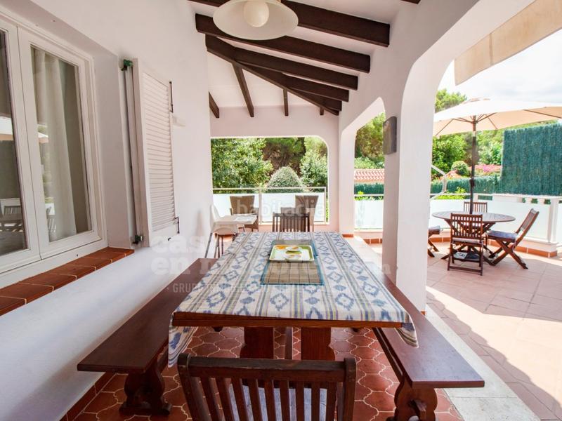 Foto 4843ba33-89d8-457e-b6c8-fbf2147887c5. Casa amb aparcament piscina a Punta Grossa Es Mercadal