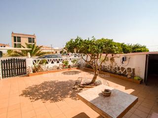 Casa en Malbúger-Camí d´en Barrotes. Casa unifamiliar con patio en mahón