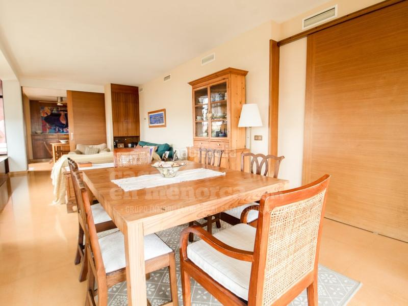 Foto 94751ad8-1862-4713-acc9-63225dfe9b60. Piso  de diseño con ascensor y parking en mahón en Maó / Mahón