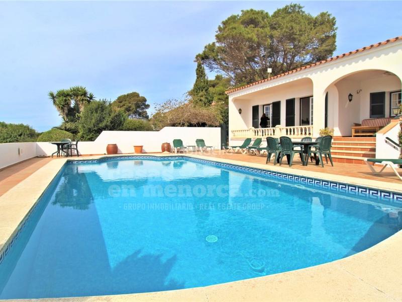 Foto 37dcef27-b232-432d-96b1-f2021e867b30. Chalet precioso chalet con piscina y vistas al mar en binibeca en Sant Lluís