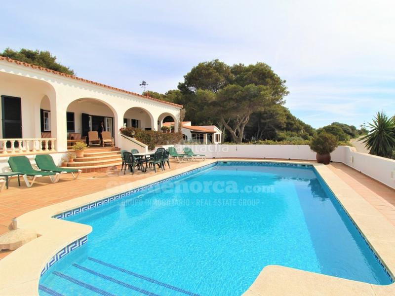 Foto 4aedf1a9-72b6-4e54-92f2-195afd61348a. Chalet precioso chalet con piscina y vistas al mar en binibeca en Sant Lluís
