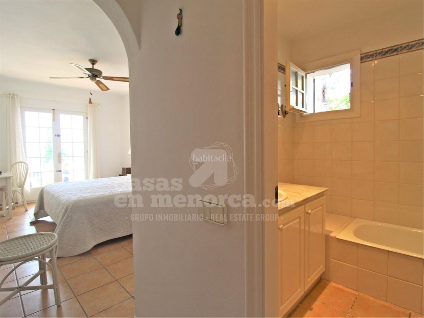 Precioso chalet con piscina y vistas al mar en Binibeca Sant Llus