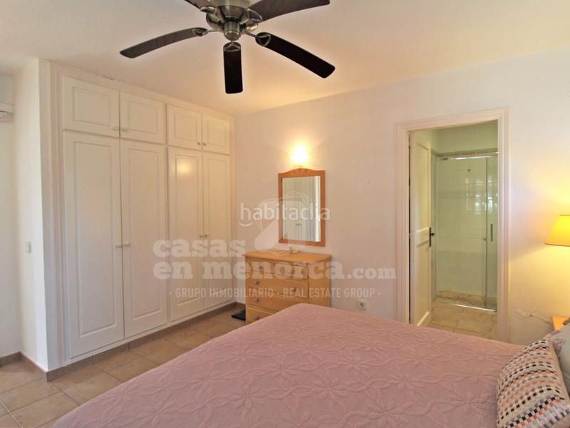 Foto dfa06be3-1153-4120-bec8-33a1053b55d6. Chalet precioso chalet con piscina y vistas al mar en binibeca en Sant Lluís