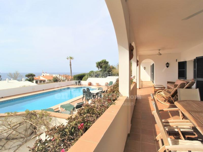 Foto ece775ea-7d03-4cf4-8e42-0cf051ceca5d. Chalet precioso chalet con piscina y vistas al mar en binibeca en Sant Lluís