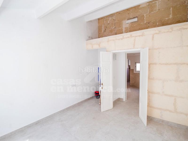 Foto a46a7744-a139-4da1-a400-577f01e3a2f2. Casa in Centre Històric Maó
