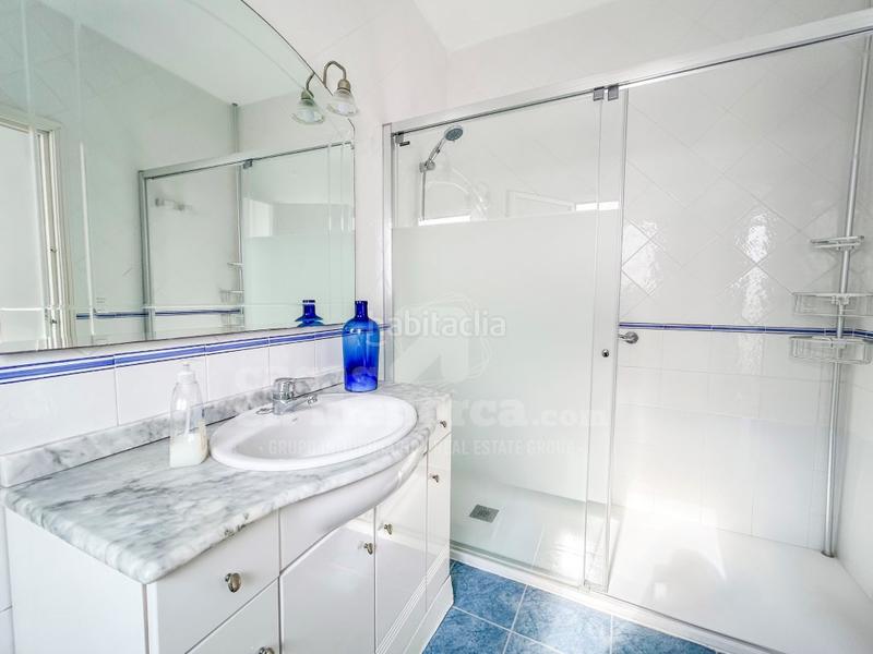 Foto edc470bf-8714-4711-b2ab-e6fde4ce22b9. Casa amb aparcament a Ciutadella Ciutadella de Menorca