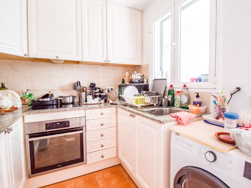 Foto f272cf26-f099-4622-9d76-723be393da00. Apartamento  con jardín en planta baja en addaia en Es Mercadal