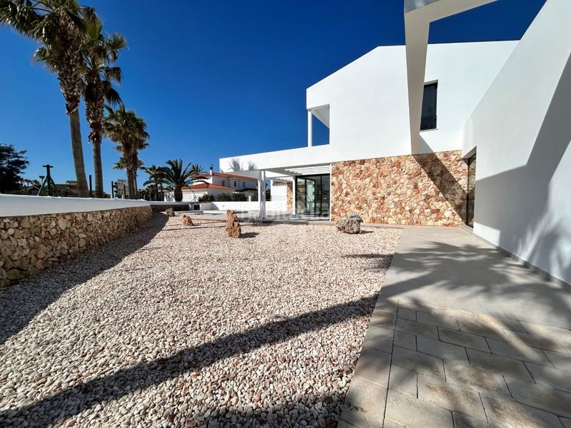 Foto 0f1d50e9-fb01-4c03-935c-502c68dfced3. Casa amb aparcament piscina a Cala Blanca Ciutadella de Menorca