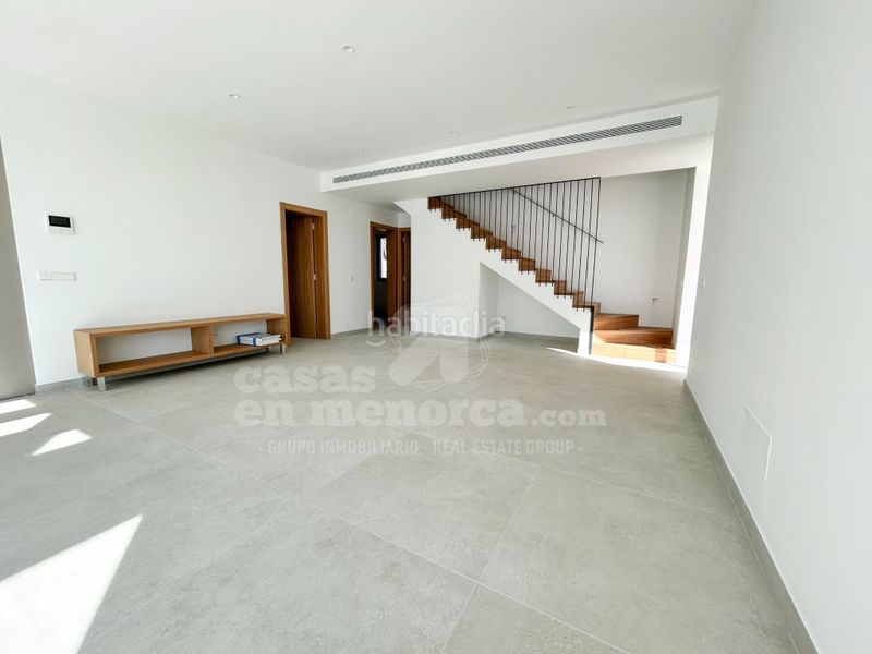 Foto 4672bbd9-80b6-44ee-8019-b864d3fb9d5c. Casa amb aparcament piscina a Cala Blanca Ciutadella de Menorca