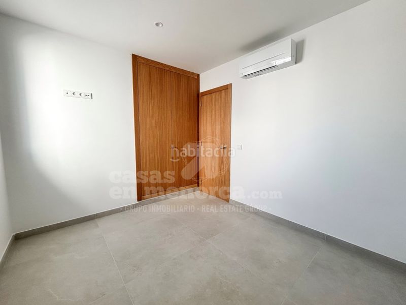 Foto 6403e7a6-e3b4-4c92-a588-a13dd8eb84c0. Casa amb aparcament piscina a Cala Blanca Ciutadella de Menorca