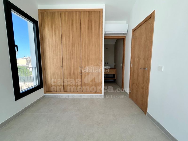 Foto eab1fe47-ce4d-4efa-9976-7ebeb883bbb0. Casa amb aparcament piscina a Cala Blanca Ciutadella de Menorca