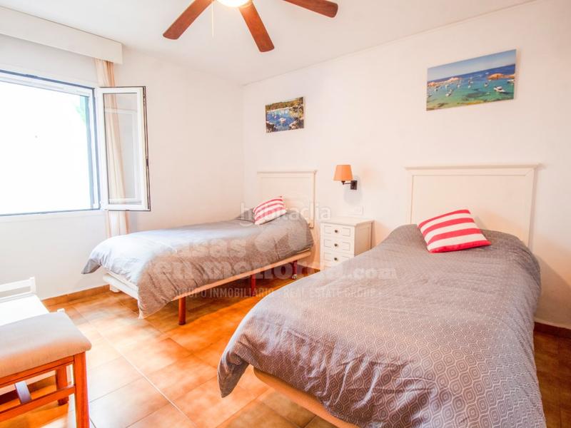 Foto 36a2d65e-be29-484c-9224-49585e3716eb. Piccolo appartamento con piscina in Port d´Addaia Es Mercadal