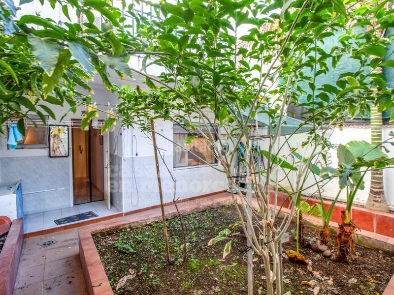 Foto 54c87835-109c-460a-8388-dda90186e725. Maison avec parking dans Es Castell Es Castell