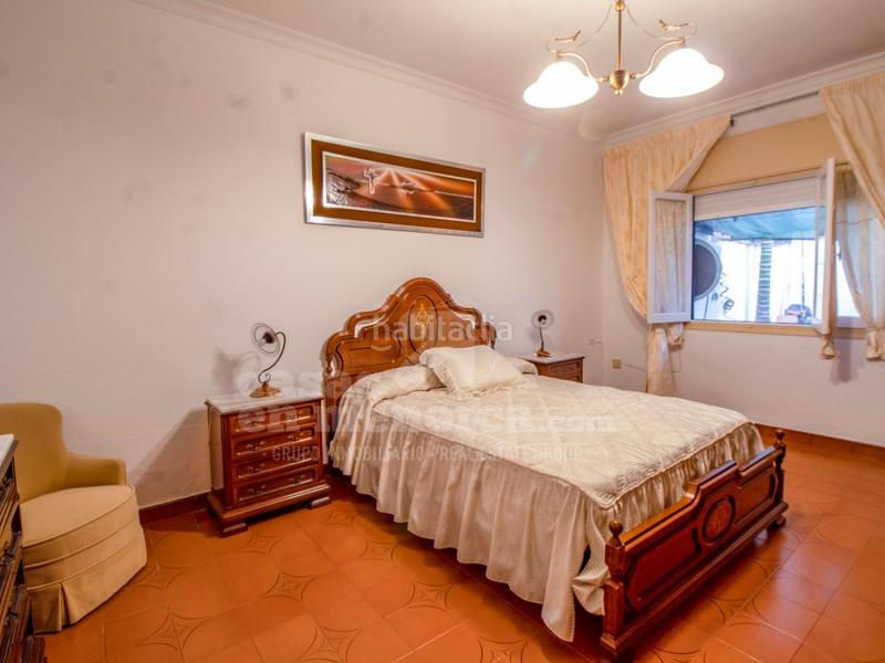 Foto 9736cb2f-eaf2-4e79-b51d-117a63139d9d. Maison avec parking dans Es Castell Es Castell